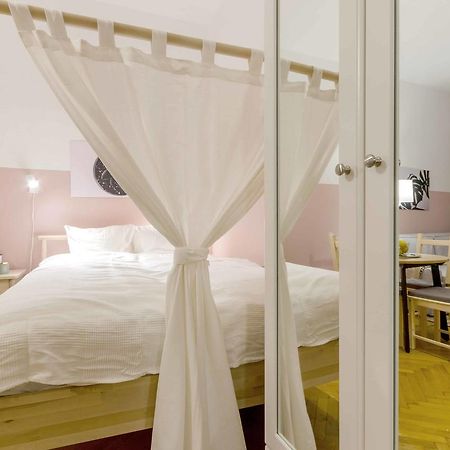 Okra Apartment ブダペスト エクステリア 写真