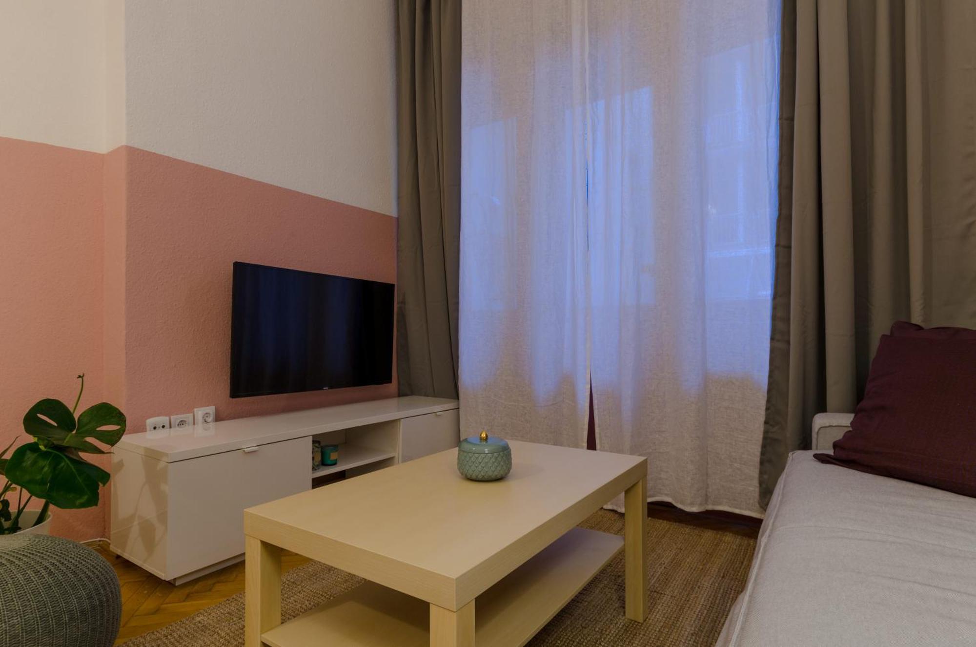 Okra Apartment ブダペスト エクステリア 写真
